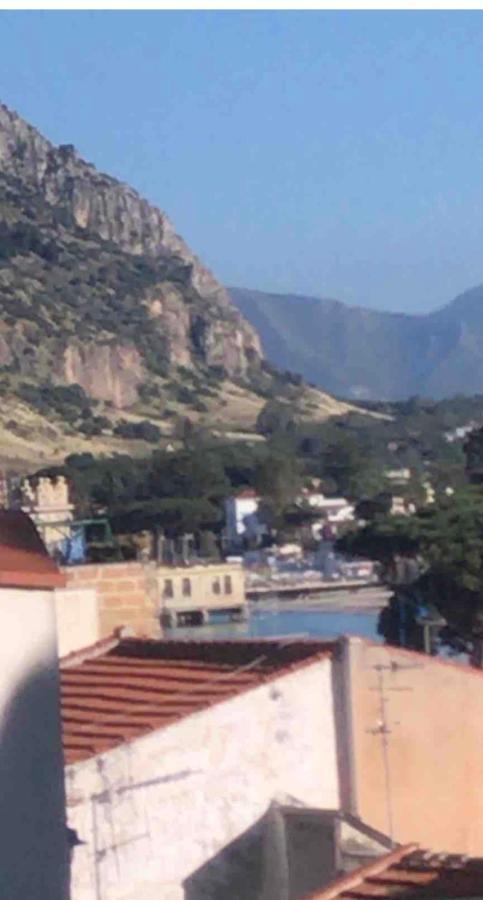 Holiday Mondello Bagian luar foto