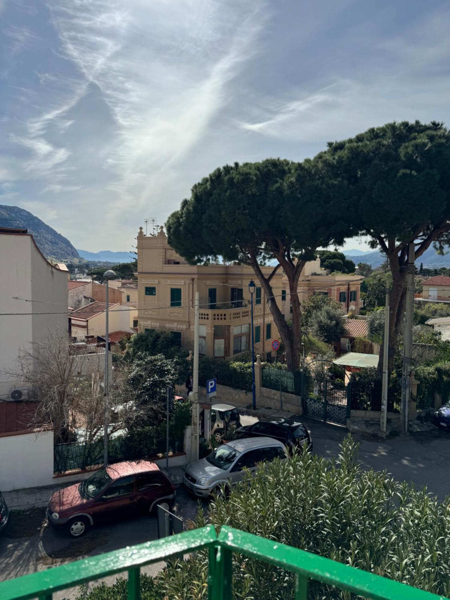 Holiday Mondello Bagian luar foto